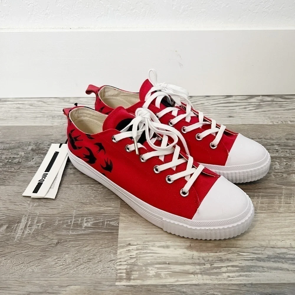 MCQ By Alexander McQueen Swallow Sneaker (unisex)